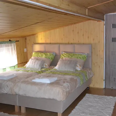 מלון Dobre Miejsce Na Jurze קרושיצה