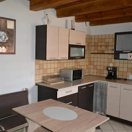 Dobre Miejsce Na Jurze *