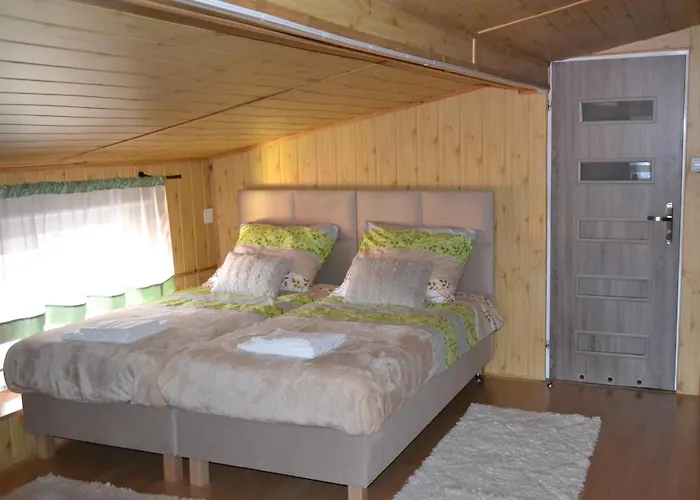 מלון Dobre Miejsce Na Jurze קרושיצה