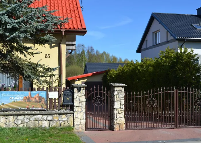 Dobre Miejsce Na Jurze מלון